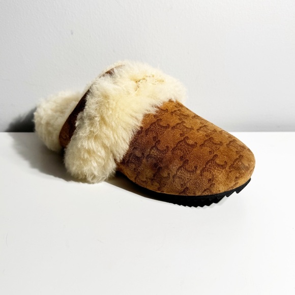 Celine Shoes - New Celine Triomphe Slide slipper mule
Single Left Foot Only